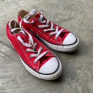 Red Converse Size 2